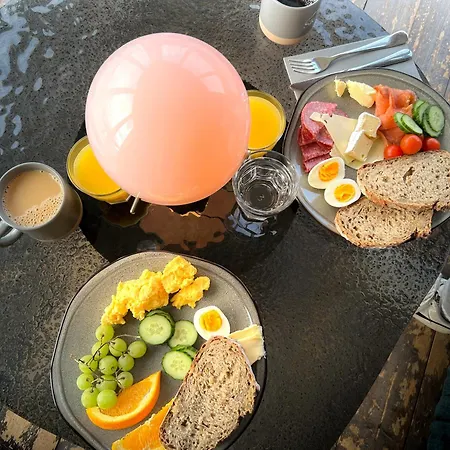 Skata Boutique 4* Henningsvaer