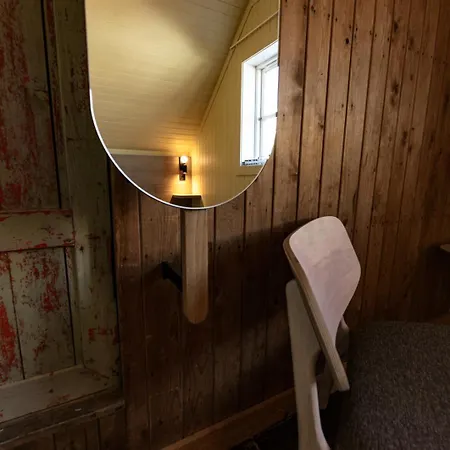 Skata Boutique 4* Henningsvaer