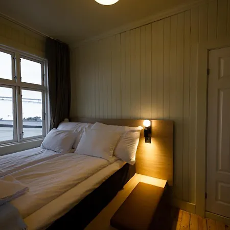 Skata Boutique 4* Henningsvaer