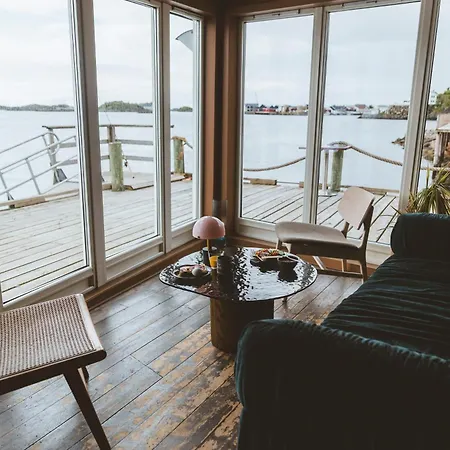 Skata Hotell Henningsvær