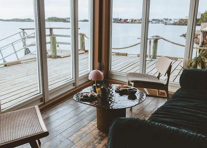 Skata Hotell Henningsvær