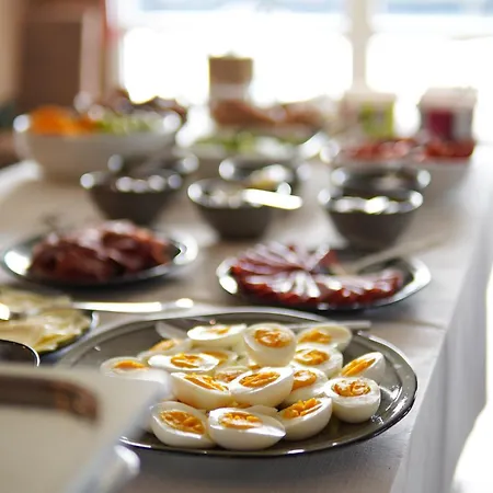 Hotel Skata Henningsvaer